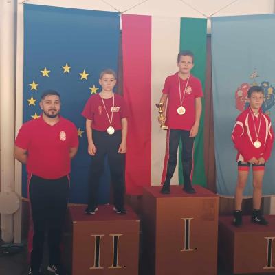 10 Orszagos Bajnoki Cimet Nyertunk 04