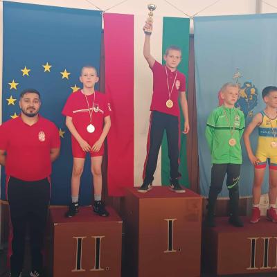 10 Orszagos Bajnoki Cimet Nyertunk 06