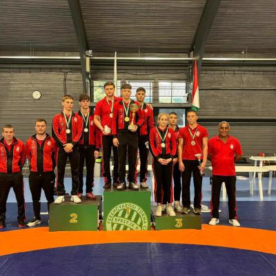 Harom Bajnokunk Lett A Kotottfogasu Ob N 01