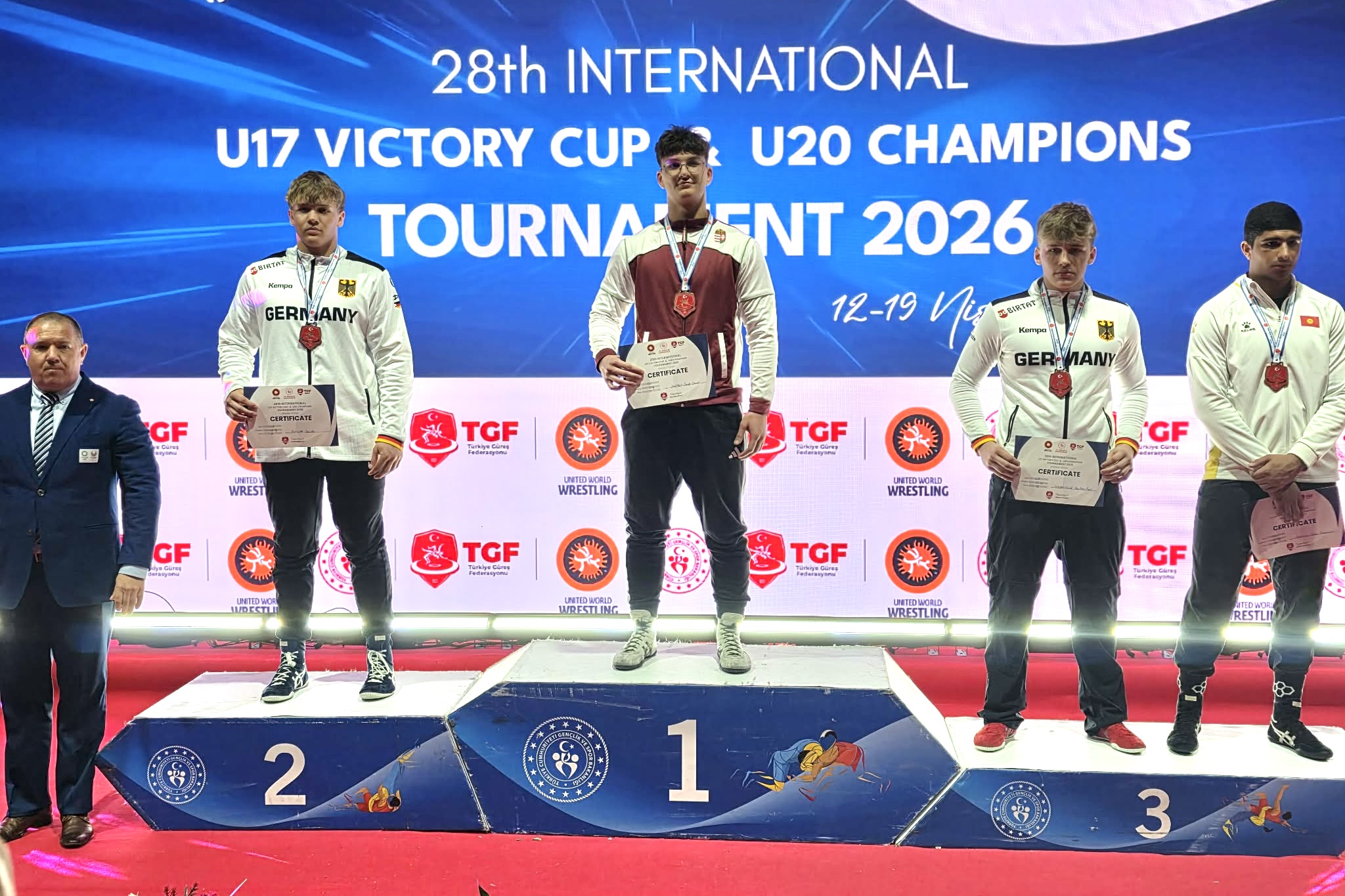 Zsitovoz és Antaly is aranyérmes Törökországban