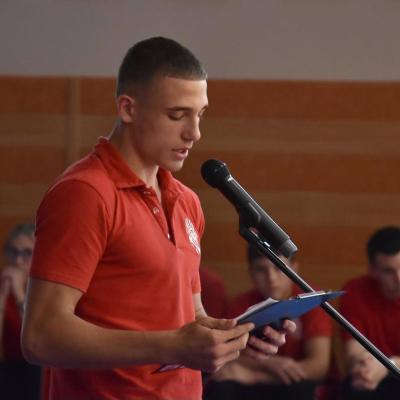 05 Felavattuk A Sportosztalyosokat 02