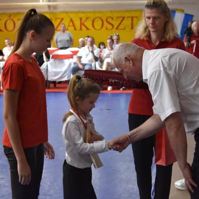 14 Felavattuk A Sportosztalyosokat 02