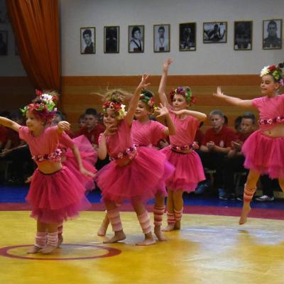 37 Felavattuk A Sportosztalyosokat 02