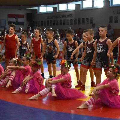 46 Felavattuk A Sportosztalyosokat 02